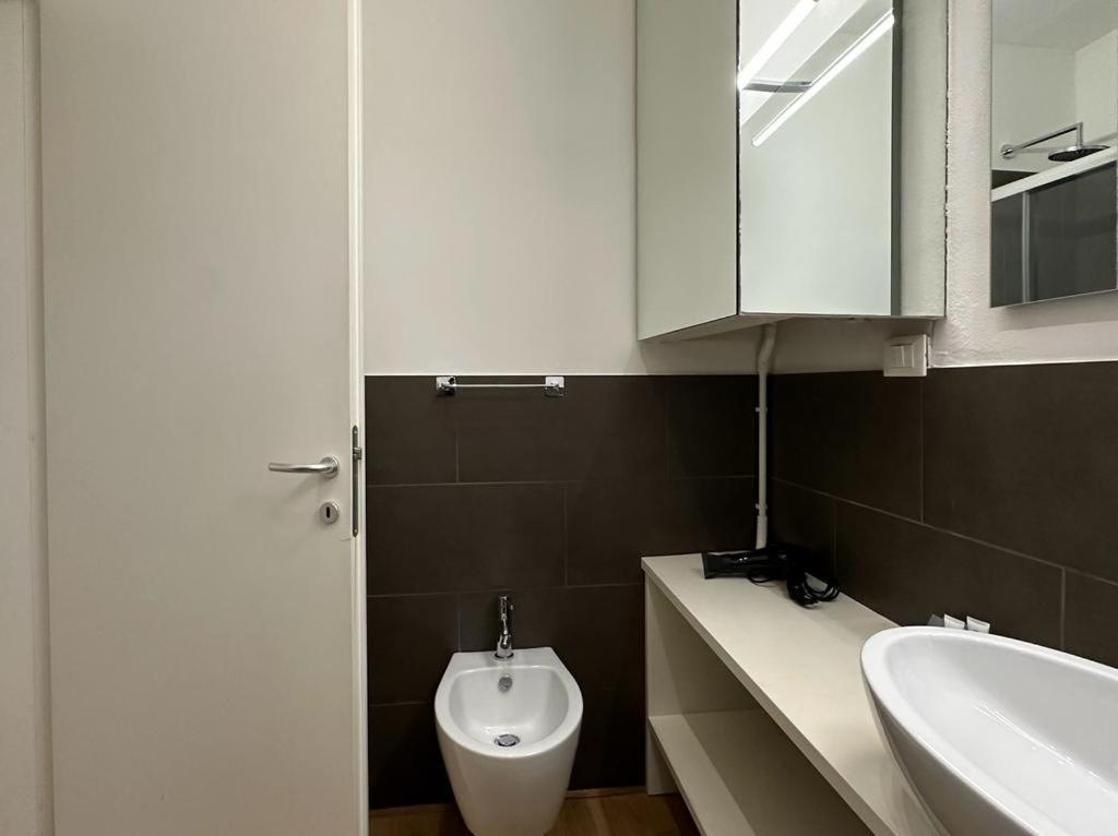 Luxury Battisti Apartment Падуа Екстериор снимка